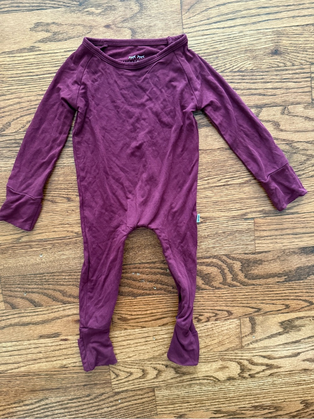Classic Burgundy zippy